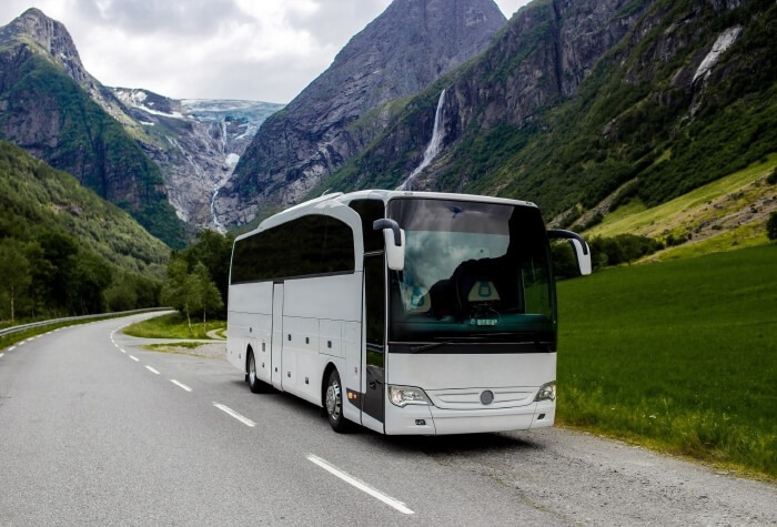 Iznajmljivanje autobusa - Siguran i komforan izbor || Firby Logistic